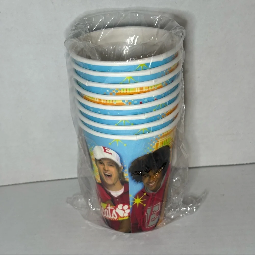 2006 Disney Hallmark High School Musical Birthday Party Cups 8 Ct
